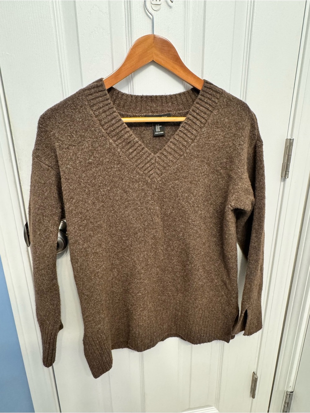 Rachel Zoe Men's Chocolate Brown V-Neck Sweater